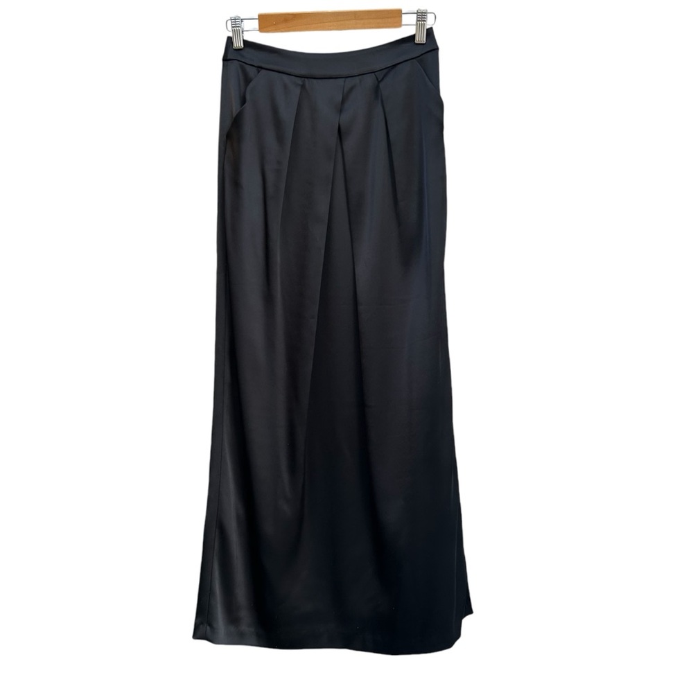 St. John Couture Liquid Satin Maxi Skirt Sz 2 Back Slit Packets QuietLuxury - Picture 2 of 16
